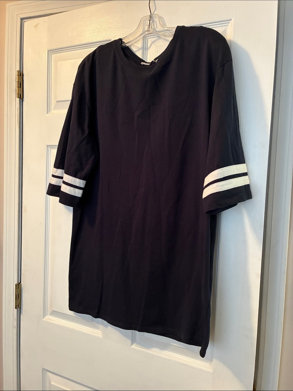 Zara Black Short-Sleeve Tee with White Sleeve Stripes